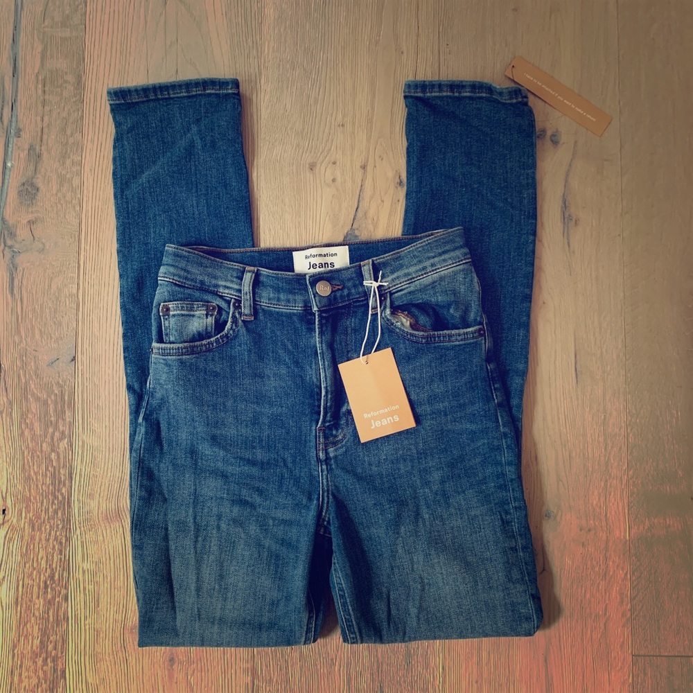 HIGH RISE SKINNY JEANS